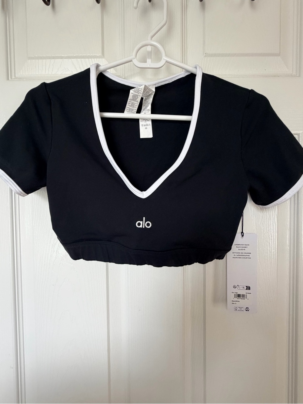 ALO Yoga Black Cropped V-Neck Top with White Trim